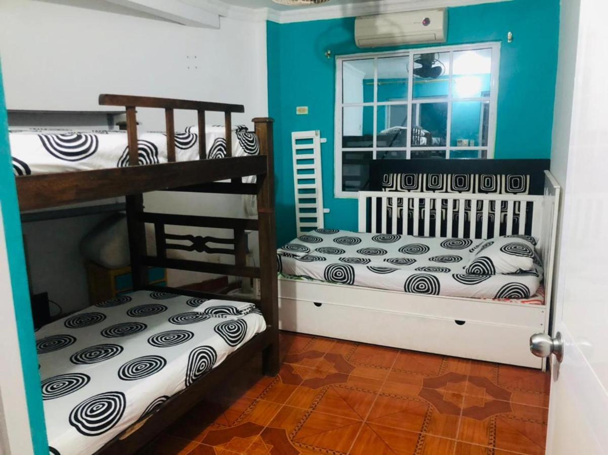 Hostal Isabella Santa Marta  Dış mekan fotoğraf