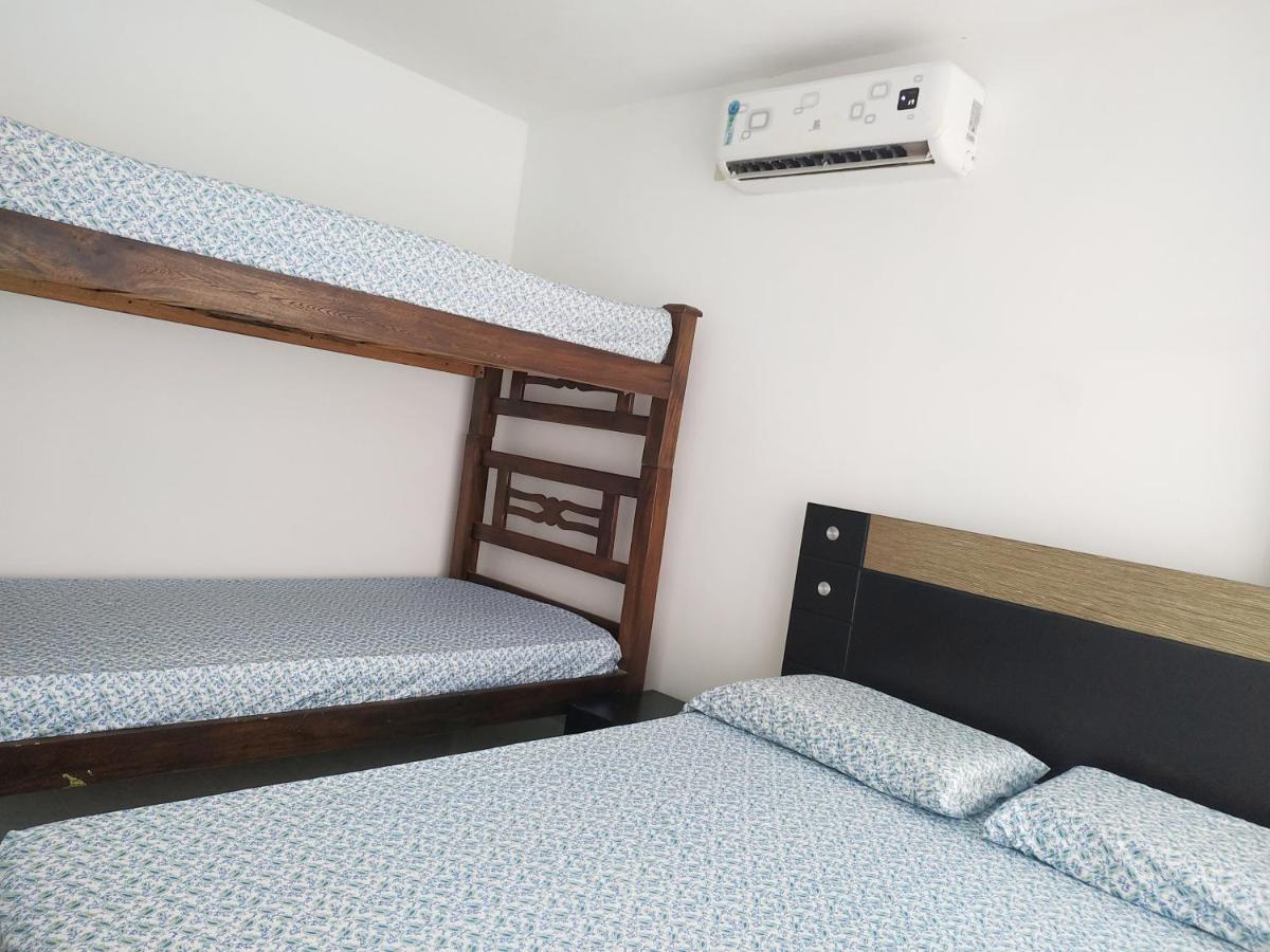 Hostal Isabella Santa Marta  Dış mekan fotoğraf